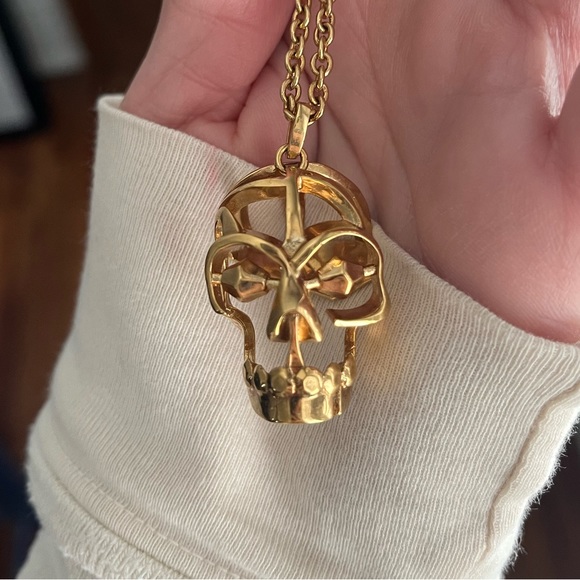 Alexander McQueen Skull Necklace - Picture 15 of 17